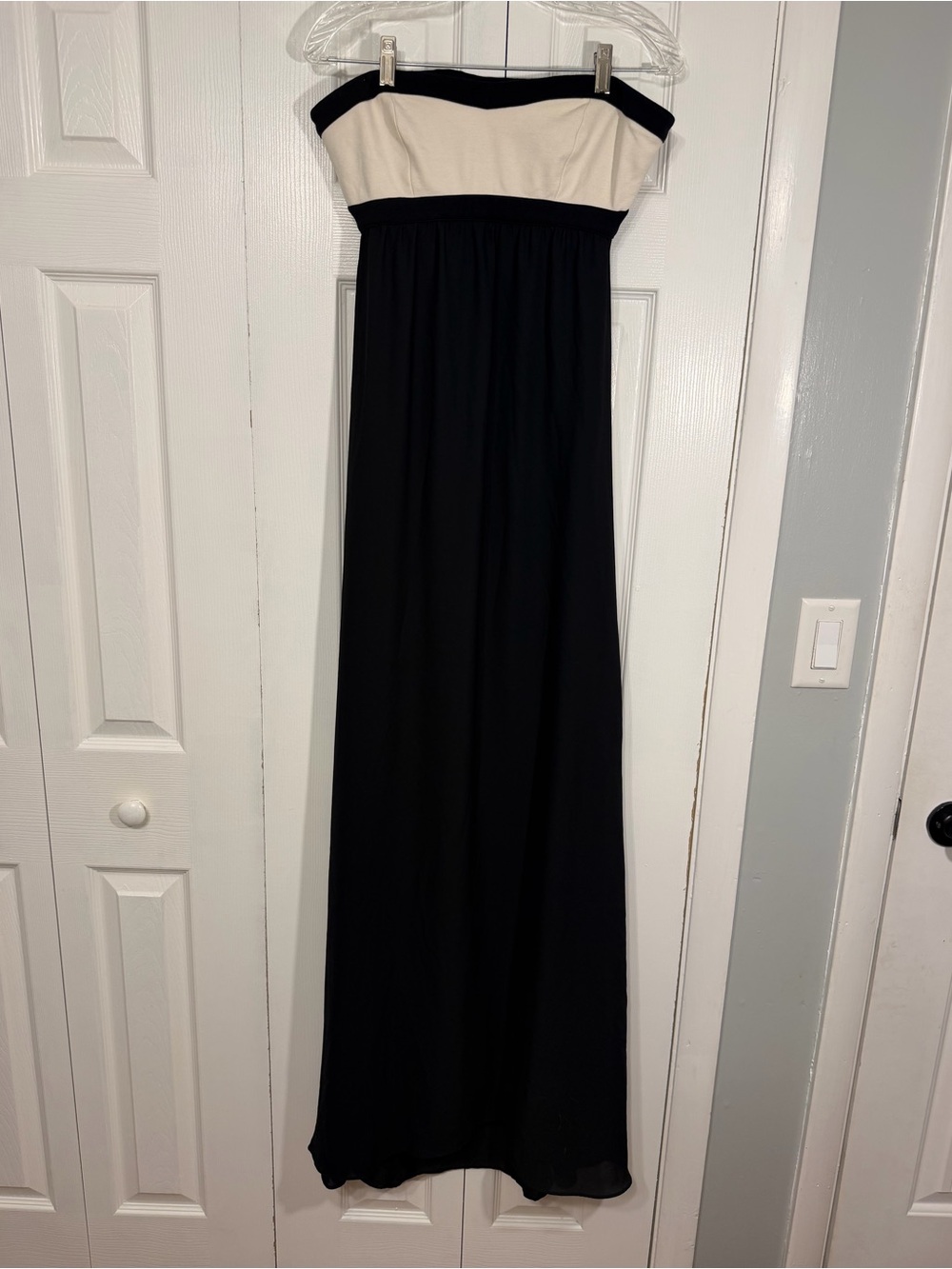 Express Strapless Maxi Dress 10 Black Cream
